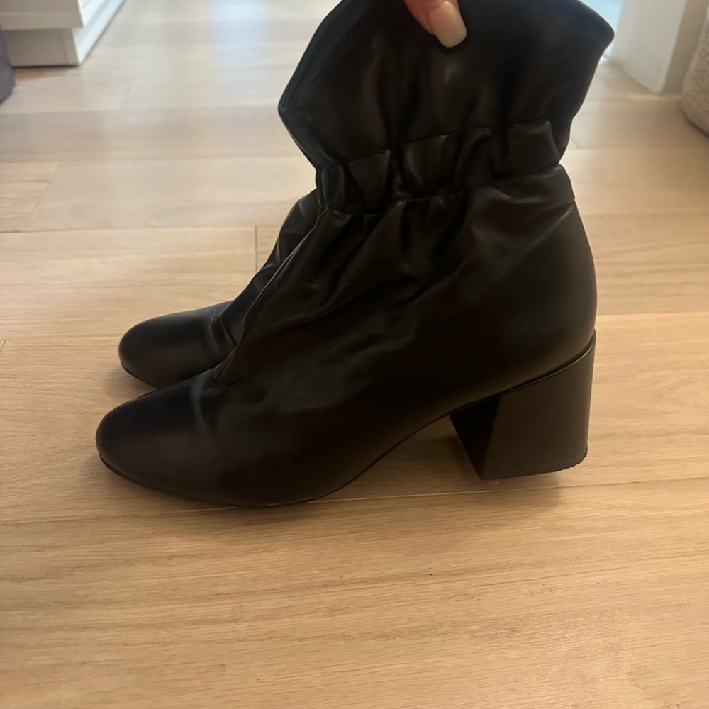 SCHUTZ Black Heeled Boots
